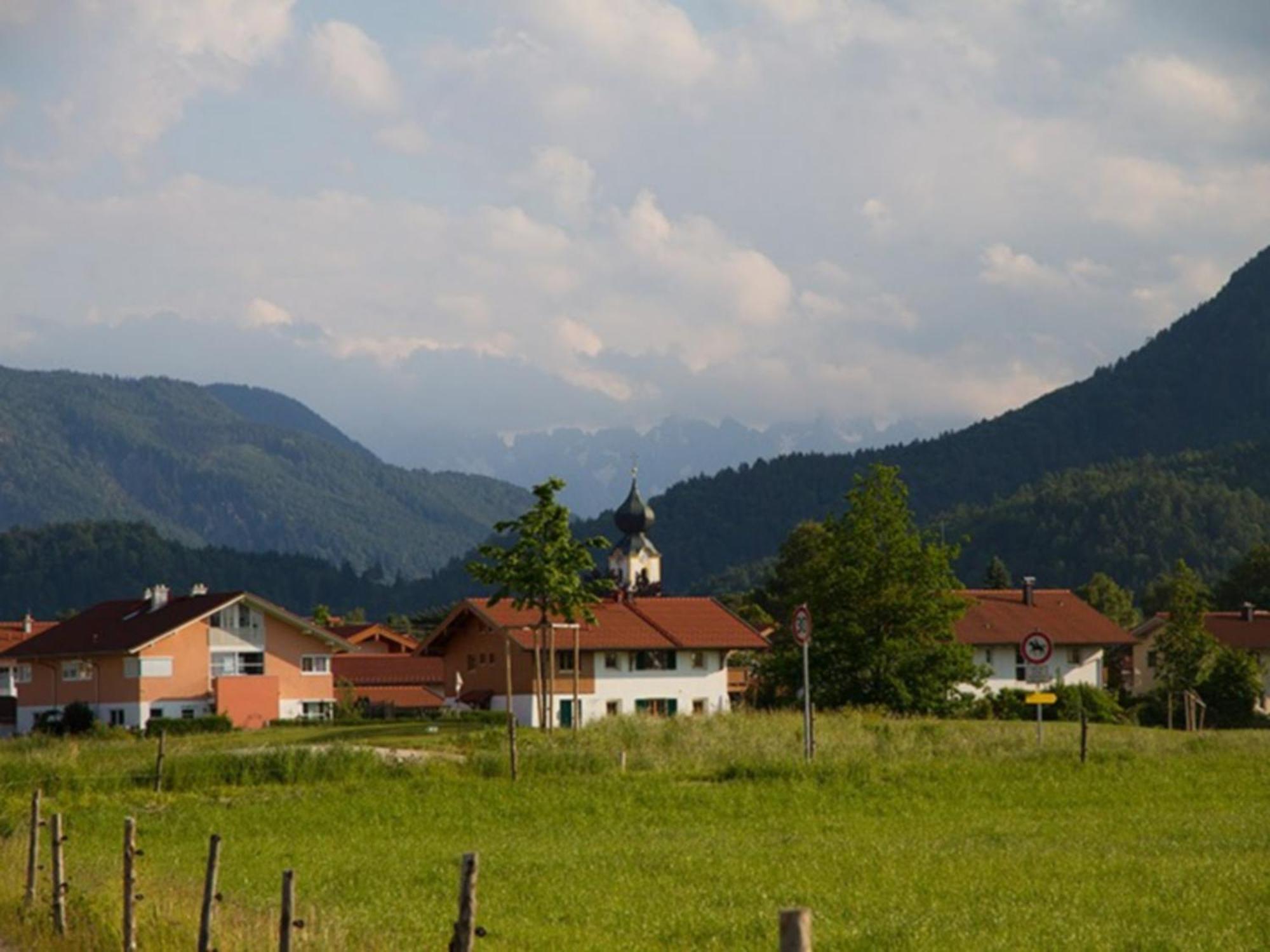 Ferienwohnung Villa Sorglos Suite | Chiemgau Karte Grassau  Bagian luar foto