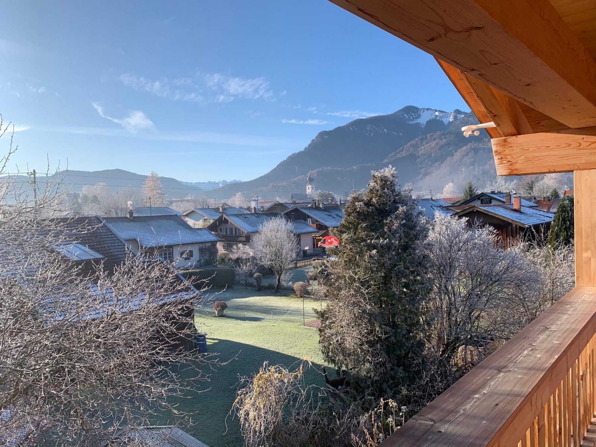 Ferienwohnung Villa Sorglos Suite | Chiemgau Karte Grassau  Bagian luar foto